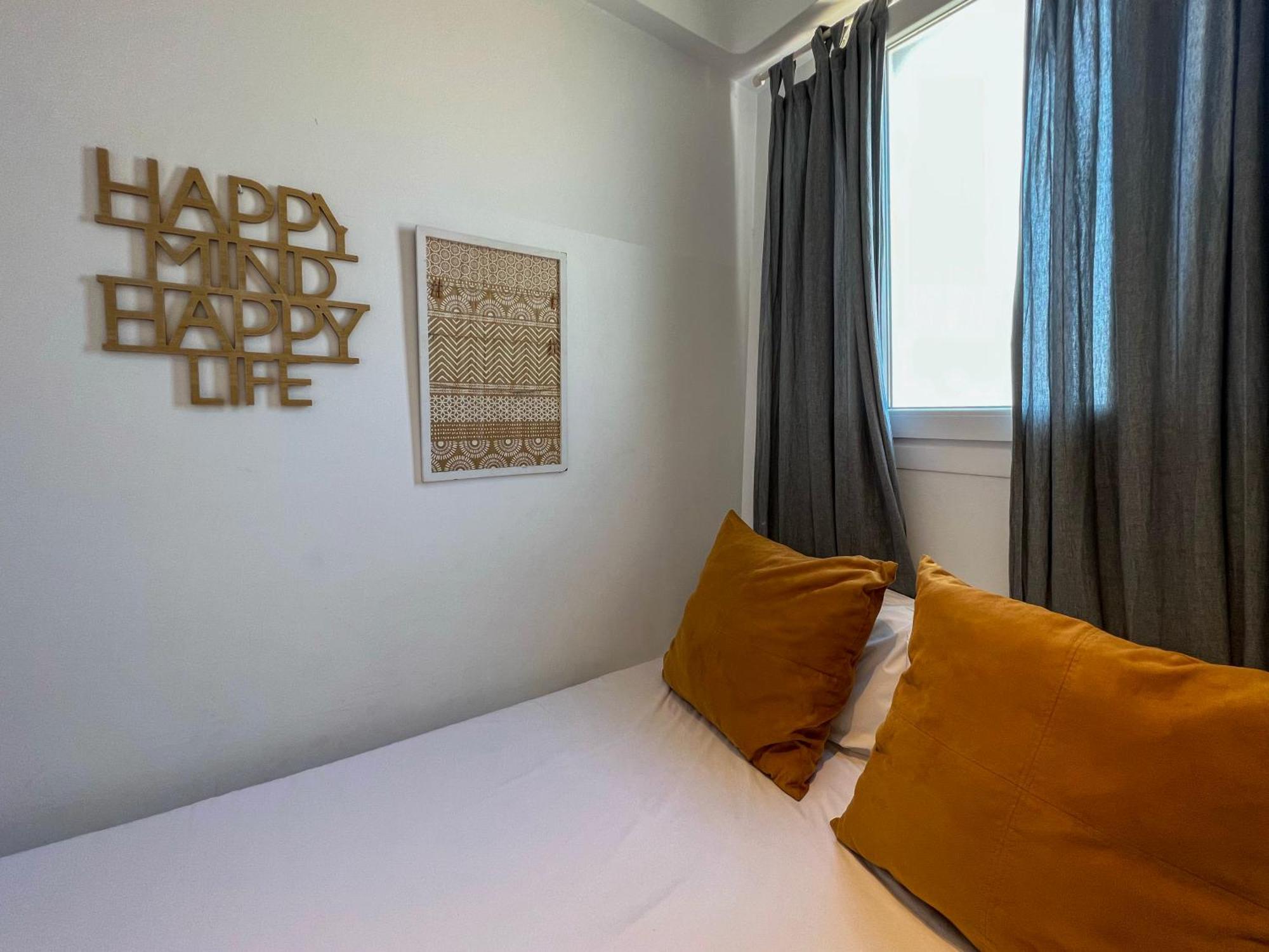 Stay U-Nique Apartments Seneca برشلونة المظهر الخارجي الصورة