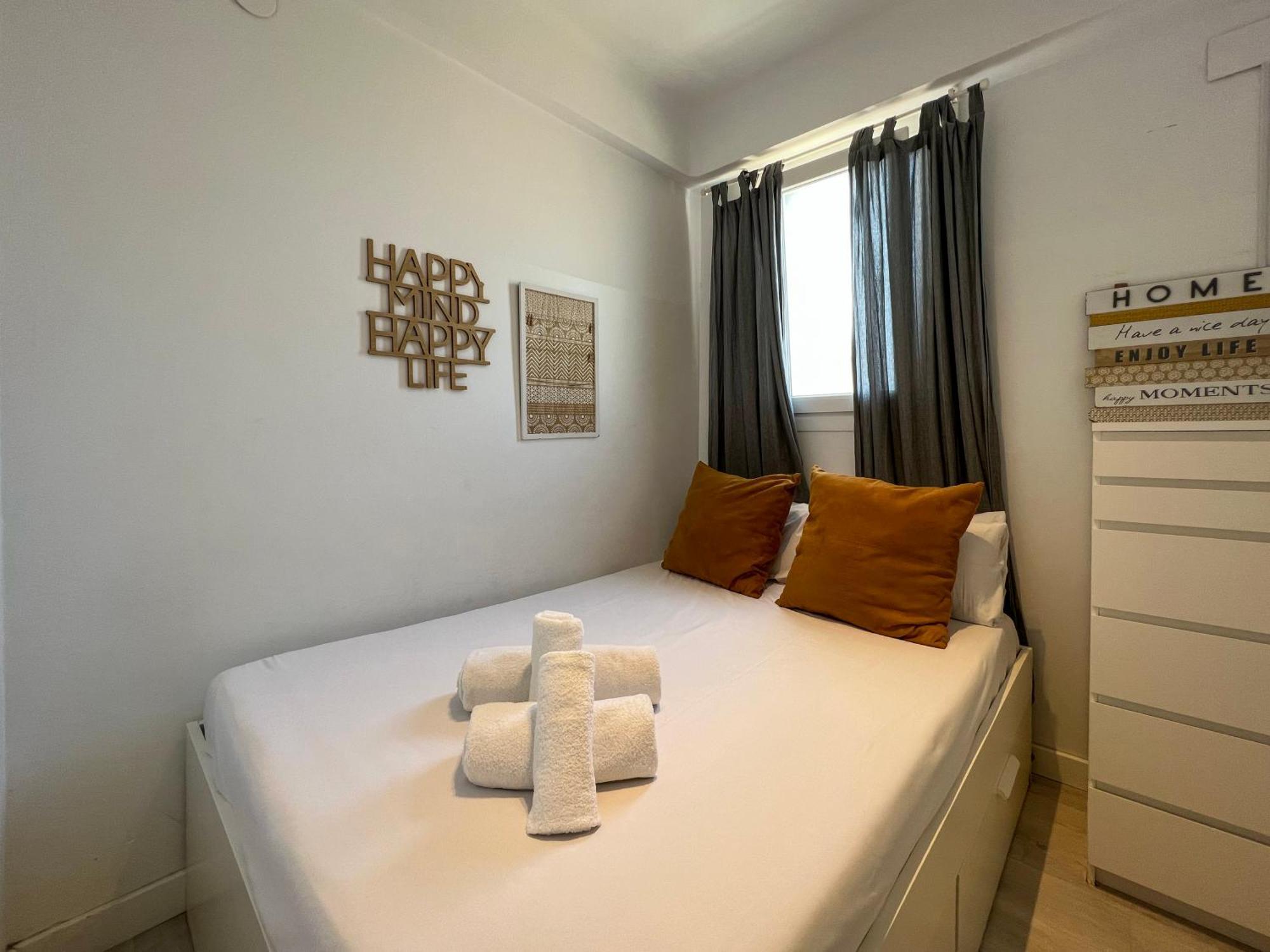 Stay U-Nique Apartments Seneca برشلونة المظهر الخارجي الصورة